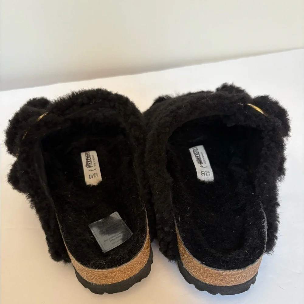 NWT Birkenstock Arizona Big Buckle Shearling Sandals Size 37